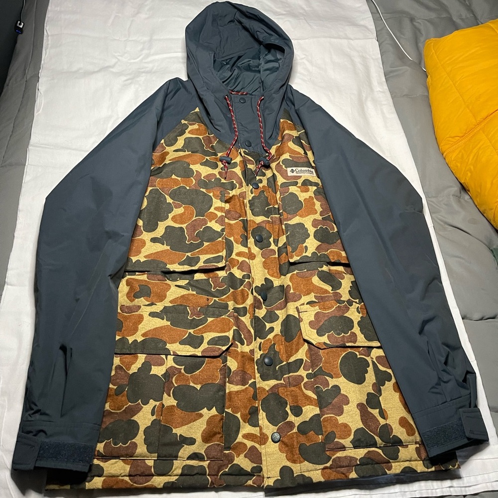 (Limited) Camouflage Colombia heavy winter coat